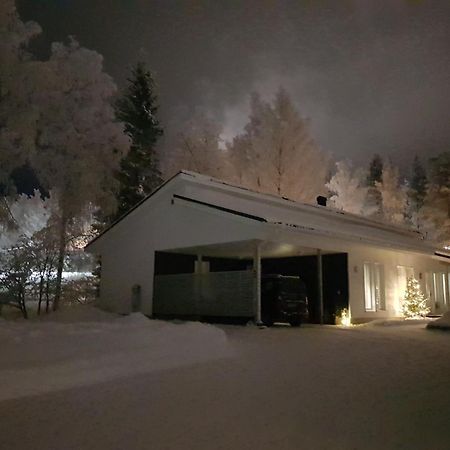 Villa Omaloma Ulkoilijan Unelma Rovaniemi Ngoại thất bức ảnh